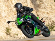 Kawasaki Ninja 650 Puzzle Online Puzzle Games on taptohit.com